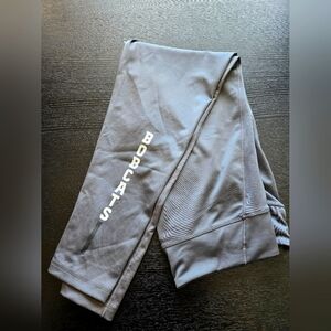 BNWT Adidas climalite grey Bobcats leggings size LG